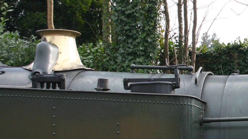 Tanktop detail on GWR Prairie 5164