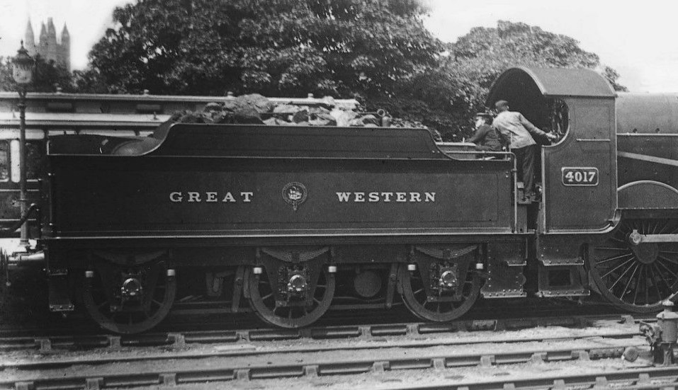 GWR tender behind Star 4017 at Bath, September 1908